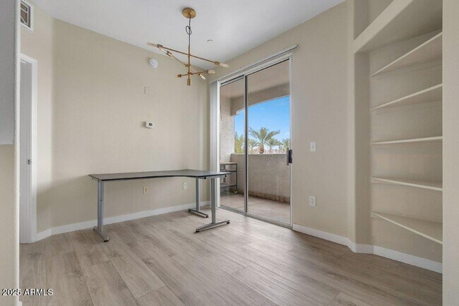 Foto del edificio - 3302 N 7th St