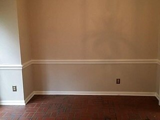 Comida - 2005 Rexford Rd