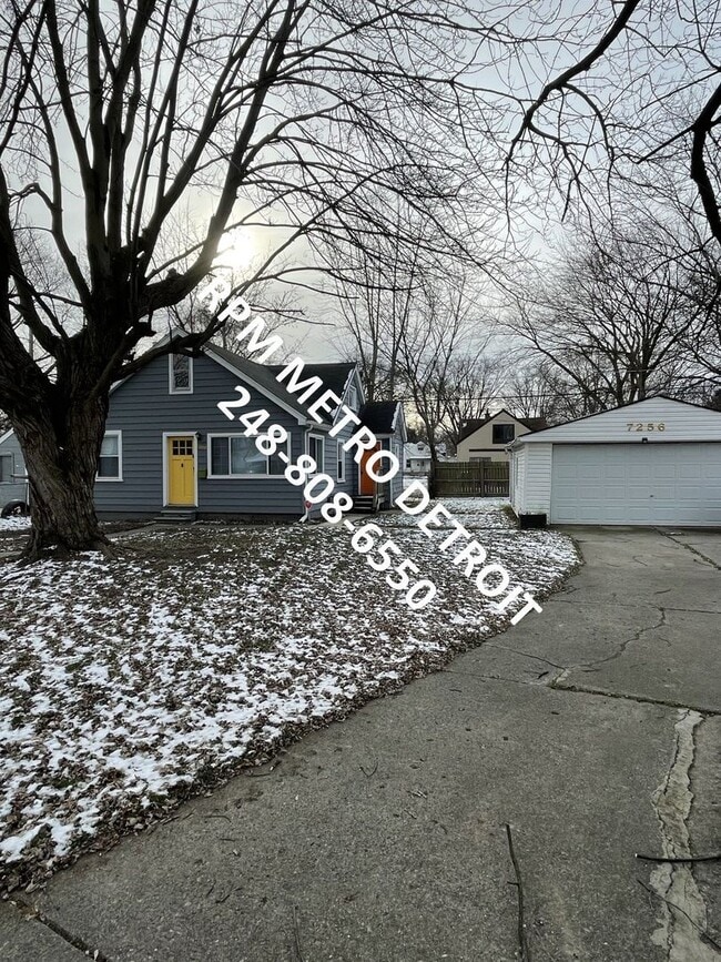 Building Photo - Move in Ready Bungalow in Warren