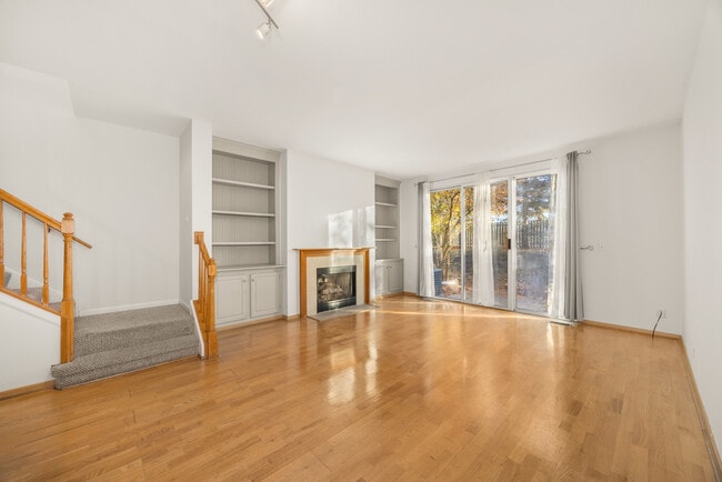 Building Photo - 100 Harvest Gate Rd