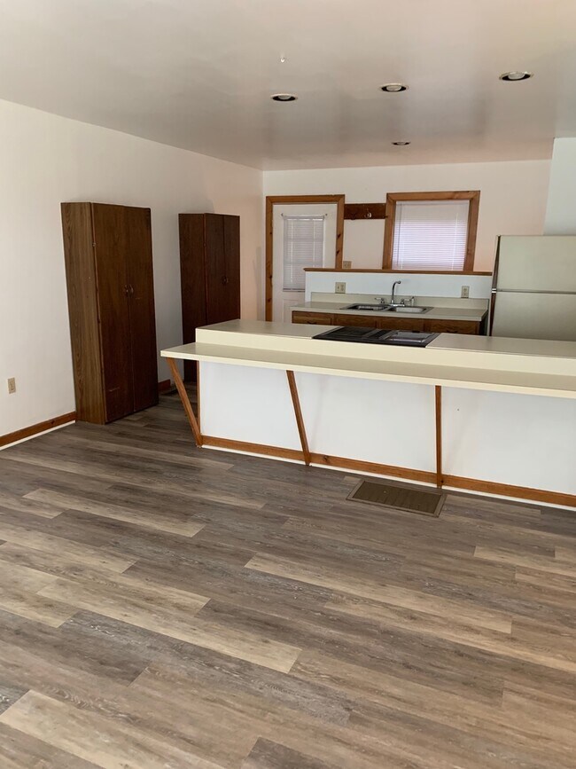 Foto del edificio - 2 Br 2 Ba house in the county; quiet and p...