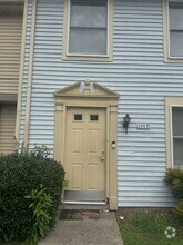 Building Photo - 388 Jury Ln