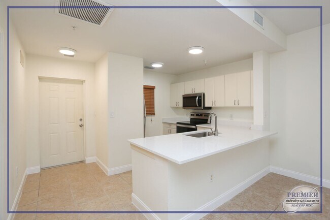 Building Photo - ***NEWLY UPDATED***2 BED/2 BATH CONDO***BOTANICAL PLACE***GATED COMMUNITY***DETACHED GARAGE INCLU...