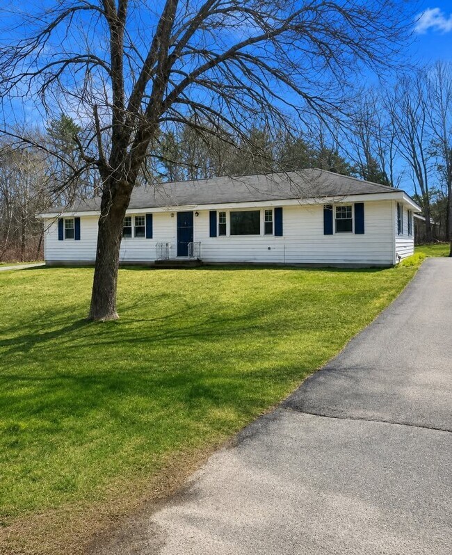 Building Photo - 98 Burnell Dr
