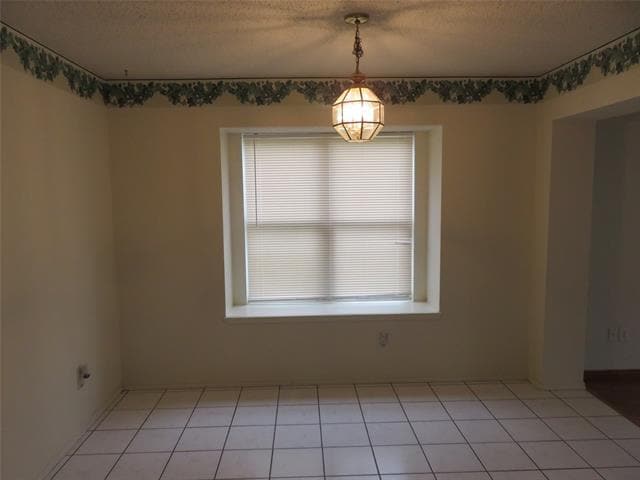 Foto del edificio - 1410 Ambrose Dr