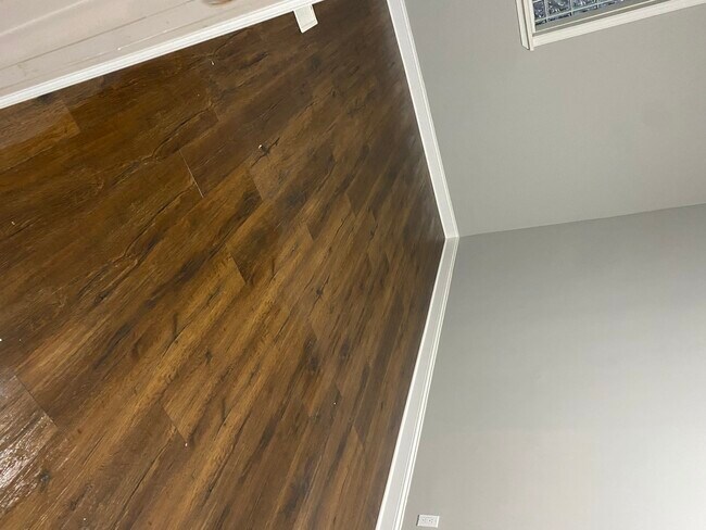 Foto del edificio - 7417 S Langley Ave