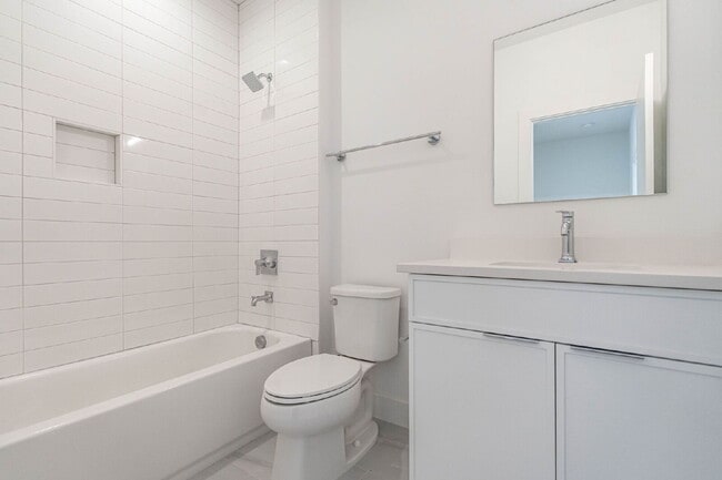 Building Photo - 620 Walnut Hts Dr