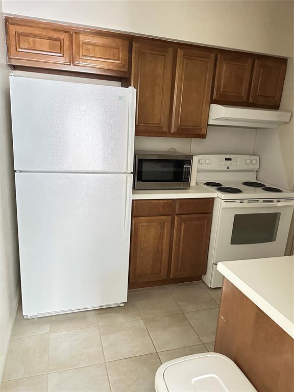 Foto principal - 2475 Underwood St