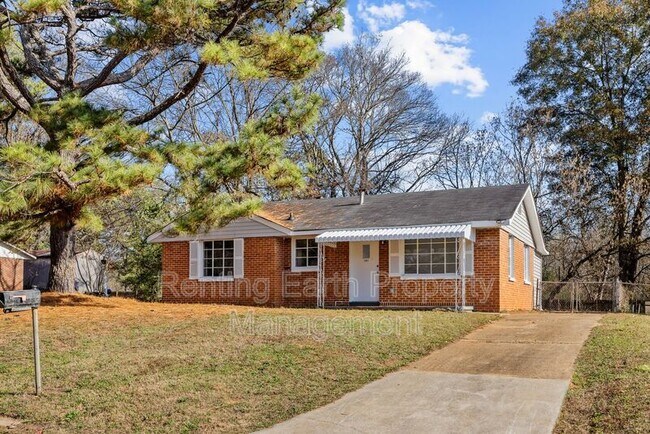 Building Photo - 1441 Creel St