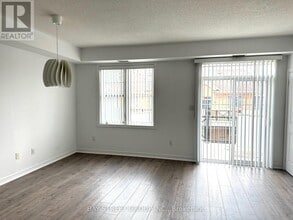 Building Photo - 2333-2333 Sawgrass Dr