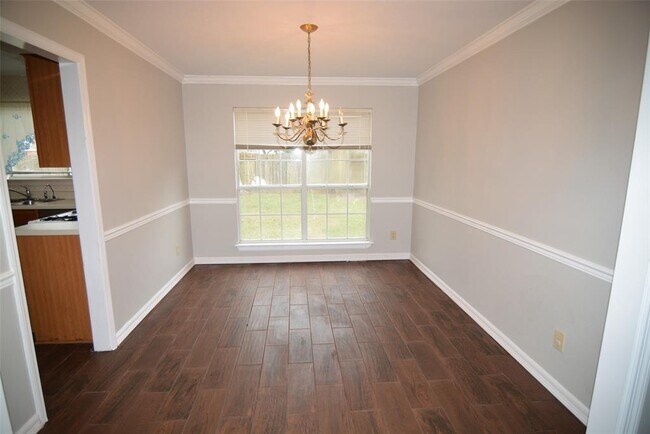 Foto del edificio - 515 Hawthorn Pl