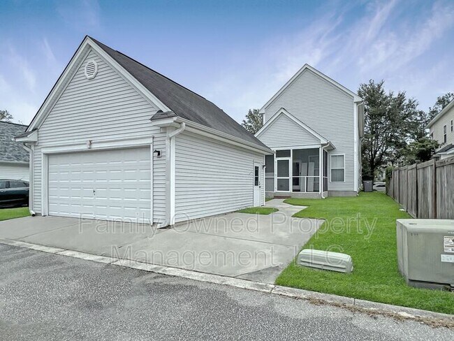 Building Photo - 83 Creekside Dr