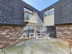 Building Photo - 428 Cross Creek Ln