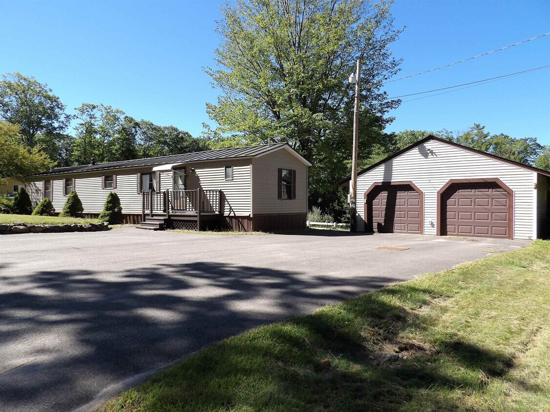 Primary Photo - 451 Cross Mill Rd