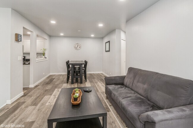 Foto del edificio - 43 S Treehouse Ln