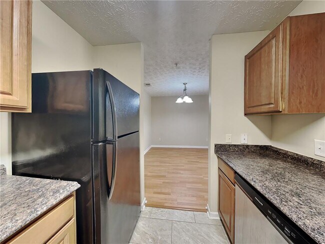 Building Photo - 4101 Fairington Club Dr