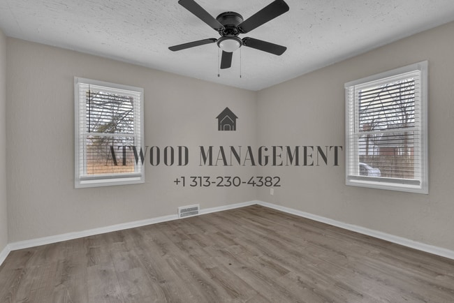 Foto del edificio - This beautifully updated 3-bedroom, 1-bath single-family home is ready for move-in!