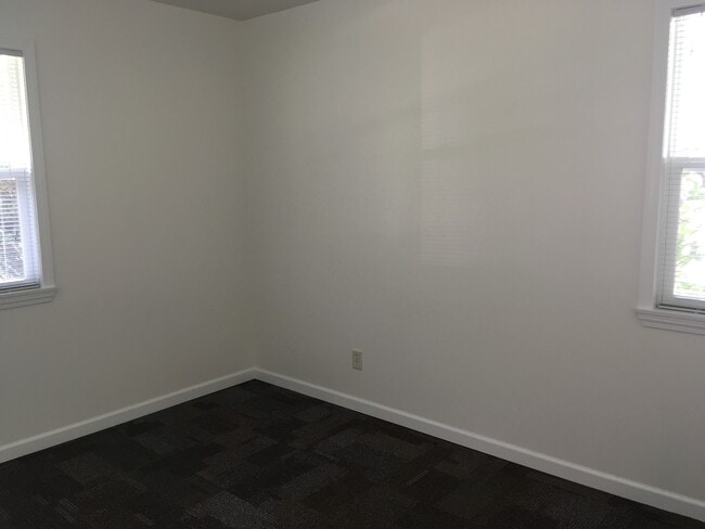 Second Bedroom NE View - 920 Spruce Street