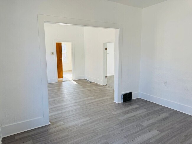 Foto del edificio - Broadwater Houses