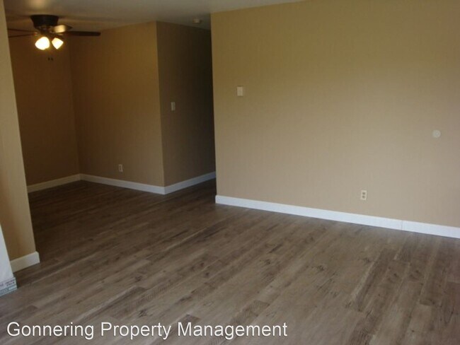 Building Photo - 1108 87th Ave