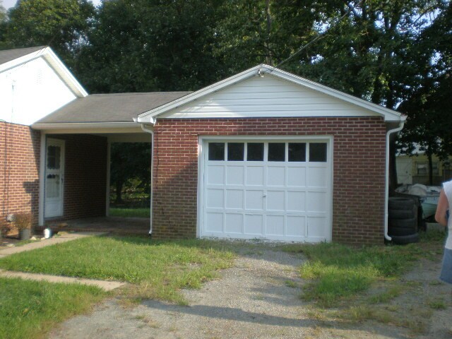 Building Photo - 344 Old Bayview Rd