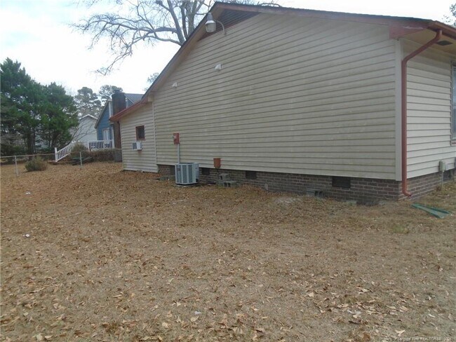 Foto del edificio - 103 Alexander Ln