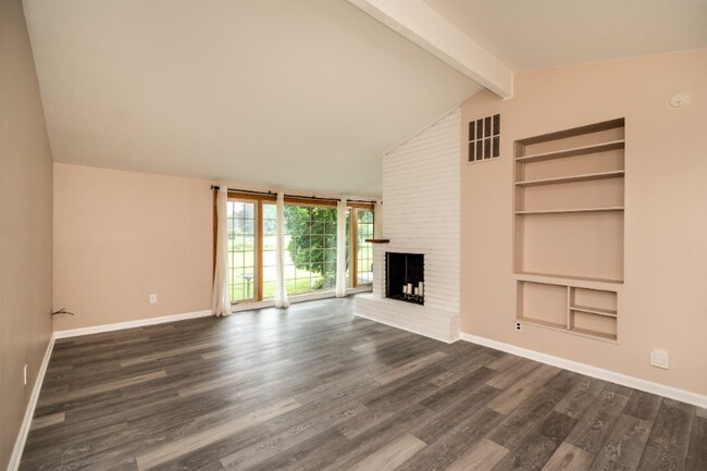 Foto del edificio - 1239 Ashover Dr