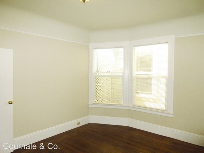 Building Photo - 425 Walnut St