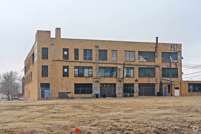 Foto del edificio - Garage Loft Apartments