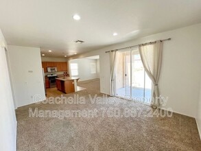 Building Photo - 62806 Kitetail Dr