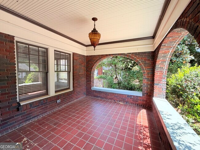 Foto del edificio - 557 Manford Rd SW