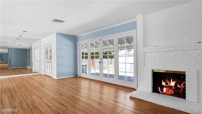 Foto del edificio - 4 br, 2 bath House - 19020 Miranda St