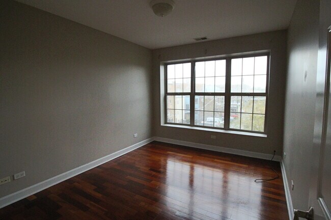 Foto del edificio - 3547 W Ainslie St