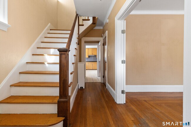 Foto del edificio - 1955 Chapel St