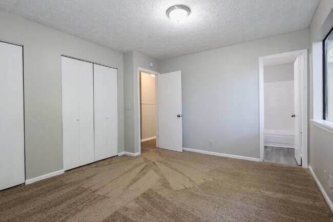 Foto del edificio - 3069 Caliente Ln
