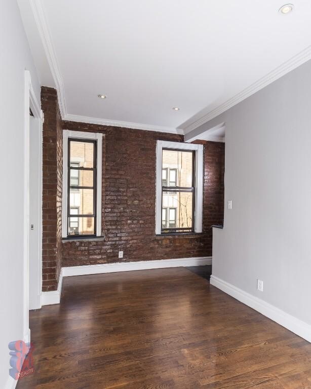 Foto principal - 416 W 13th St