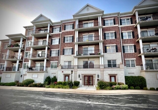 Primary Photo - 434 Mcdaniels Cir