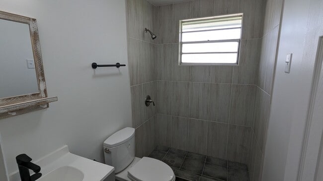 Interior Photo - The Nine on Forty