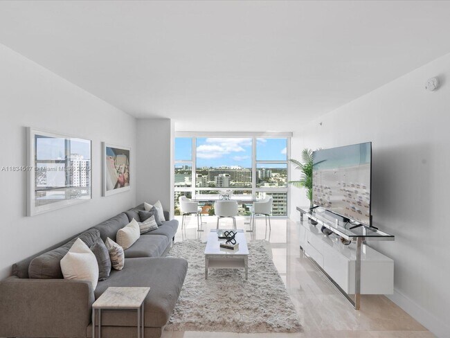 Building Photo - 6801 Collins Ave