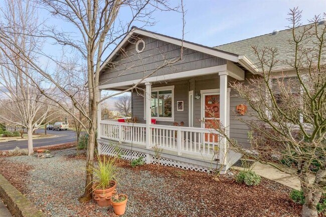 Foto del edificio - 2537 Eagle Creek Ln