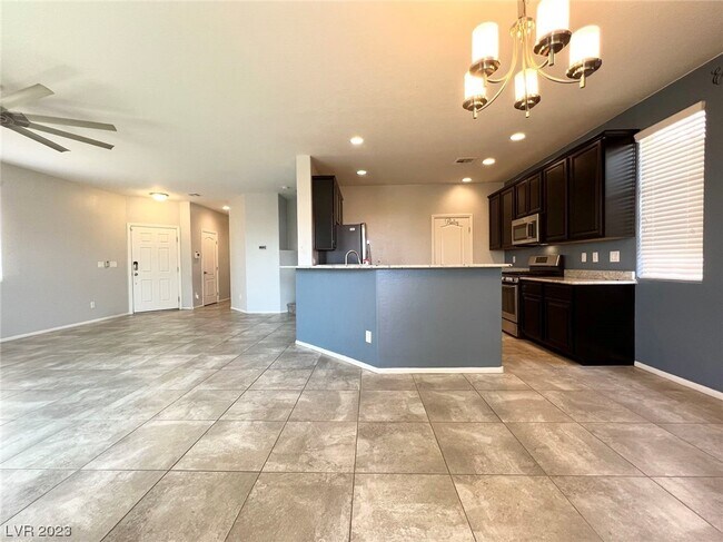 Foto del edificio - 930 Safe Sapphire Way