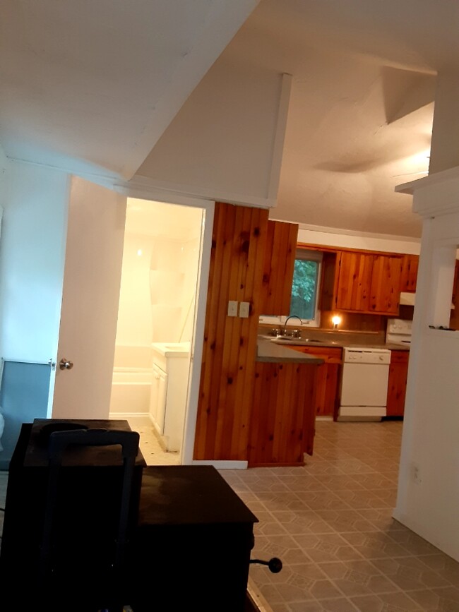 Foto del edificio - 140 Harvey Rd