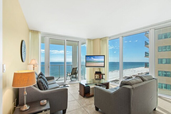 Foto del edificio - 521 W Beach Blvd
