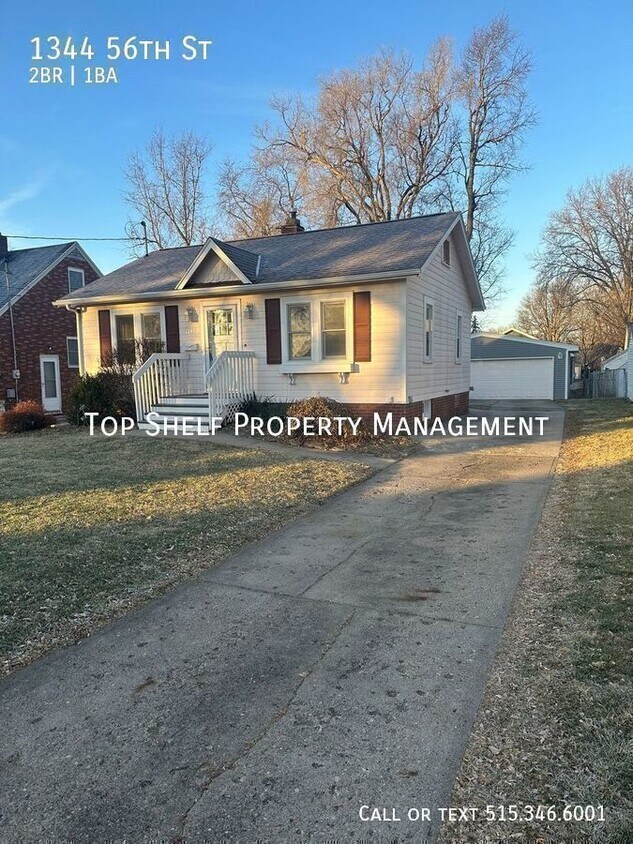 2 bed, 1 bath, 2 car garage, Waveland neig... House Rental in Des