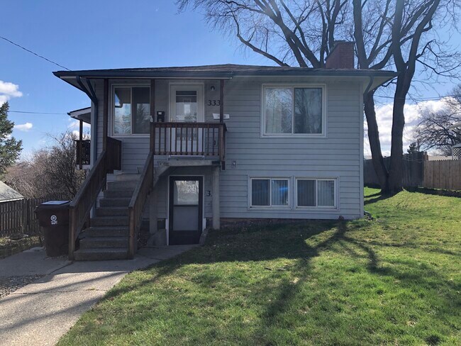 Foto del edificio - 333 NW Cleveland St