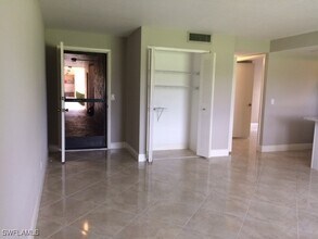 Building Photo - 3655 Boca Ciega Dr