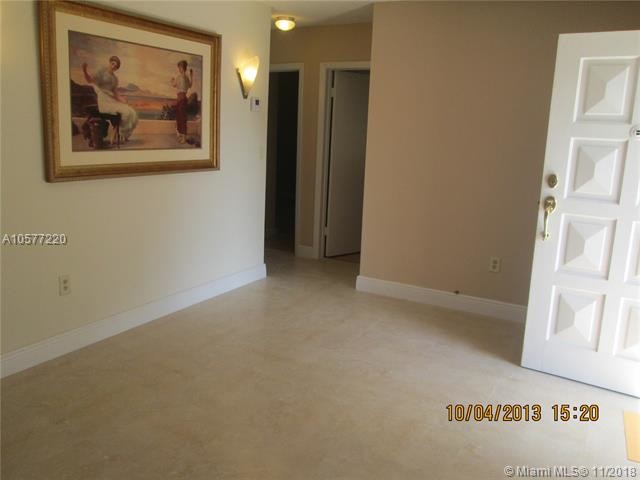 Foto del edificio - 7385 S Waterway Dr