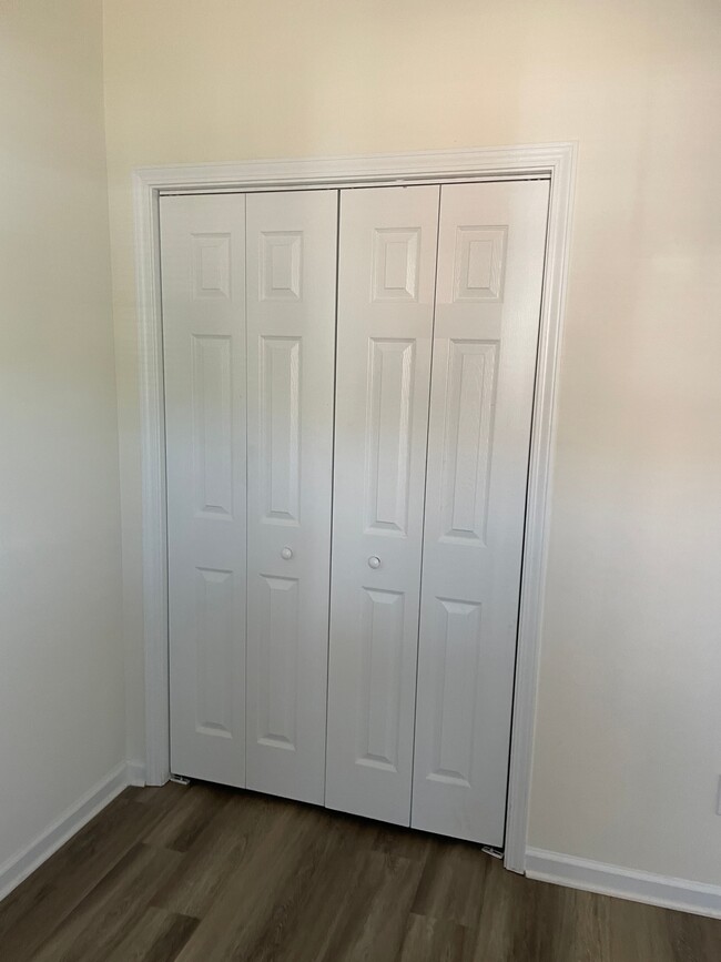 Building Photo - 7072 Somerset Springs Dr
