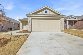 Building Photo - 1613 Elliott Rd