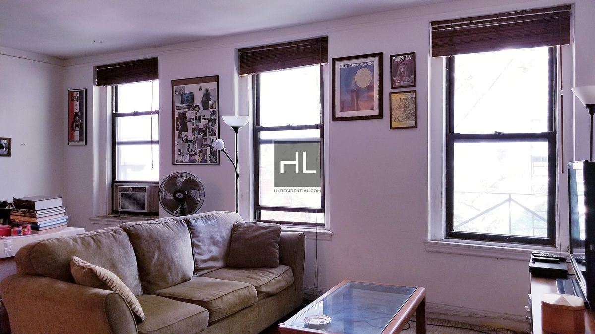 Primary Photo - East 58TH ST